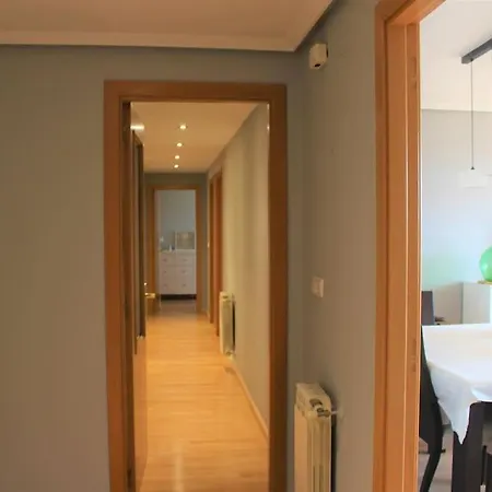 Vibescoruna - Varsovia 3 *
